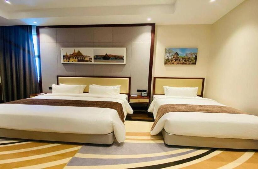 سوییت خانوادگی, V V Hotel Battambang