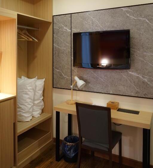 חדר דחוקס עם מיטת קינג, 17