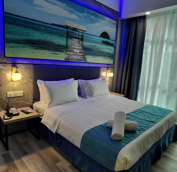 חדר סטנדרט עם מיטת קינג, 17