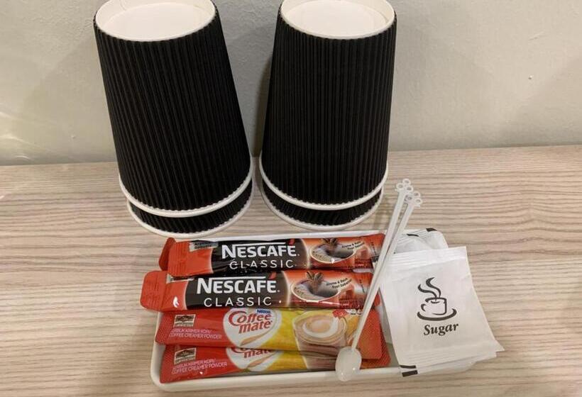 חדר משפחתי, M Quality