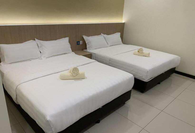 חדר משפחתי, M Quality