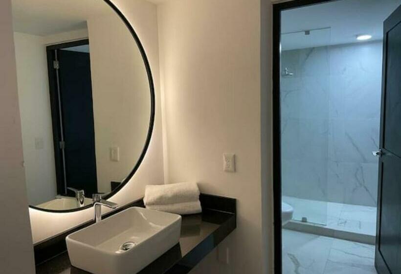 Suíte Júnior Deluxe, Ph Masarik 17