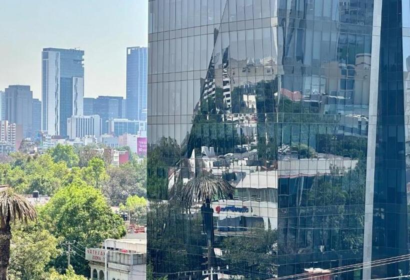 Suíte Júnior, Ph Masarik 17