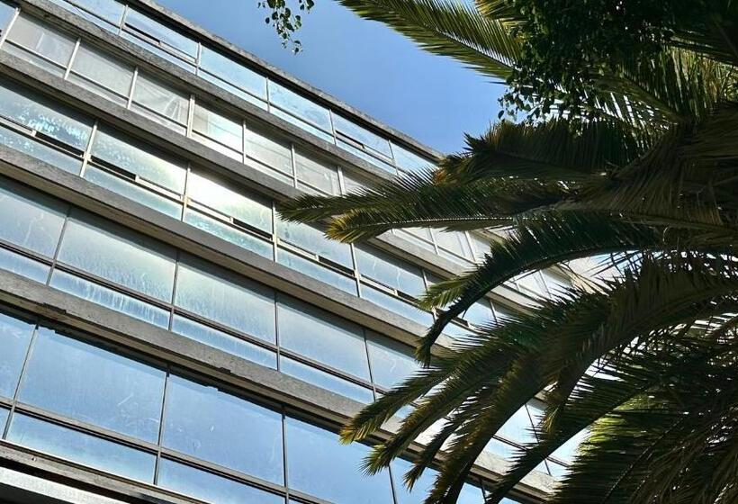 Suíte Júnior, Ph Masarik 17