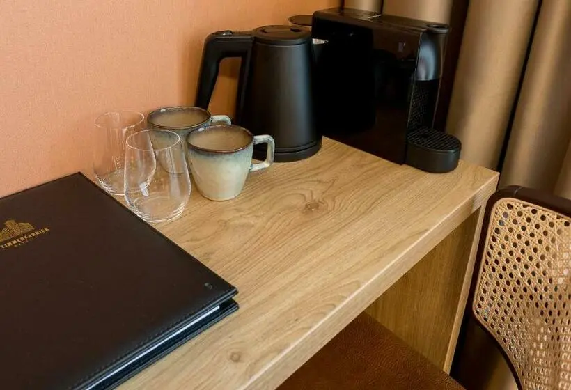 スタンダードルーム, De Timmerfabriek I Kloeg Collection