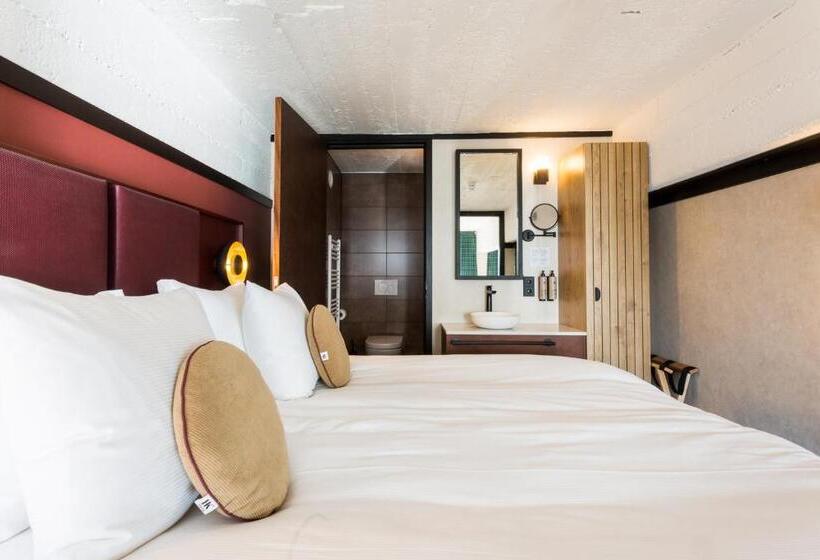 سوییت سوپریور, De Timmerfabriek I Kloeg Collection