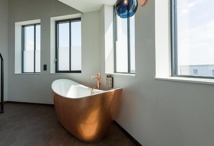 اتاق پنت هاوس, De Timmerfabriek I Kloeg Collection