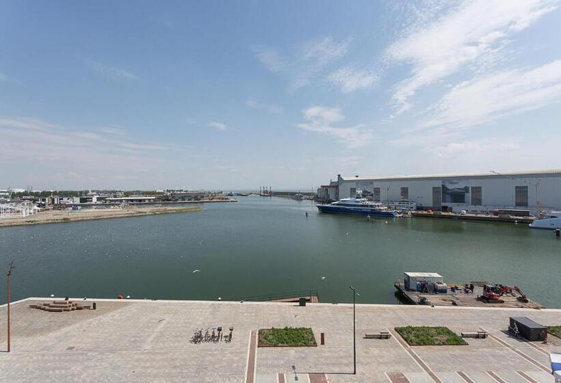 اتاق پنت هاوس, De Timmerfabriek I Kloeg Collection