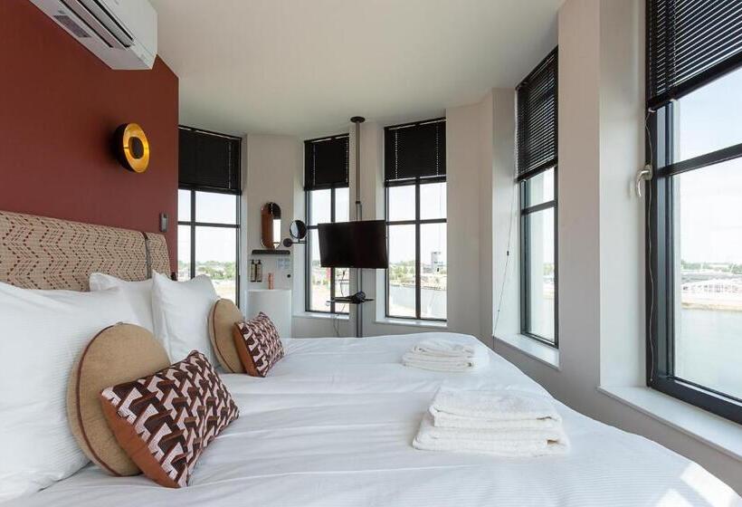 اتاق پنت هاوس, De Timmerfabriek I Kloeg Collection