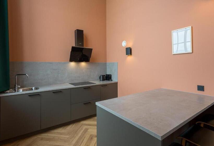 اتاق سوپریور خانوادگی, De Timmerfabriek I Kloeg Collection