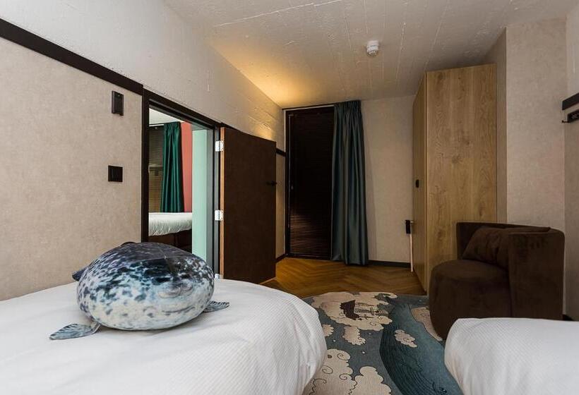 اتاق لوکس خانوادگی, De Timmerfabriek I Kloeg Collection