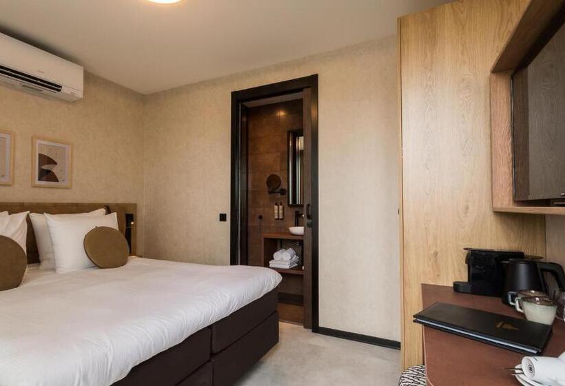 Capsule, De Timmerfabriek I Kloeg Collection