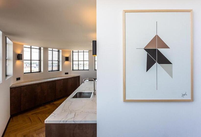 اتاق پنت هاوس, De Timmerfabriek I Kloeg Collection