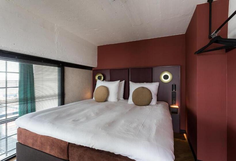 سوییت دوبلکس, De Timmerfabriek I Kloeg Collection