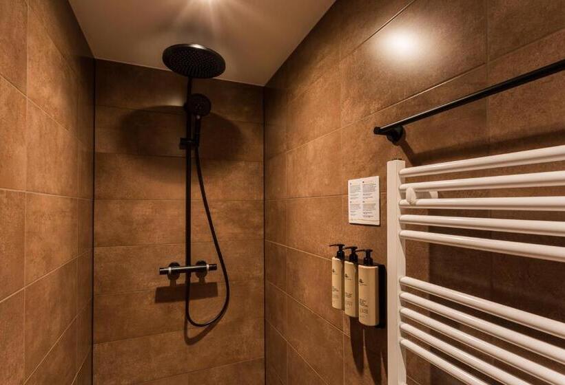 اتاق لوکس خانوادگی, De Timmerfabriek I Kloeg Collection