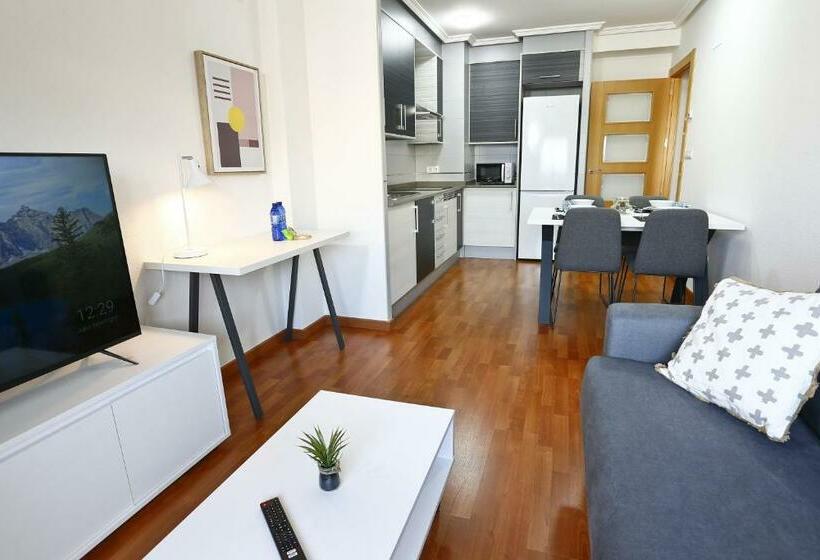 آپارتمان 1 خوابه با تراس, Alojamientos Libertad