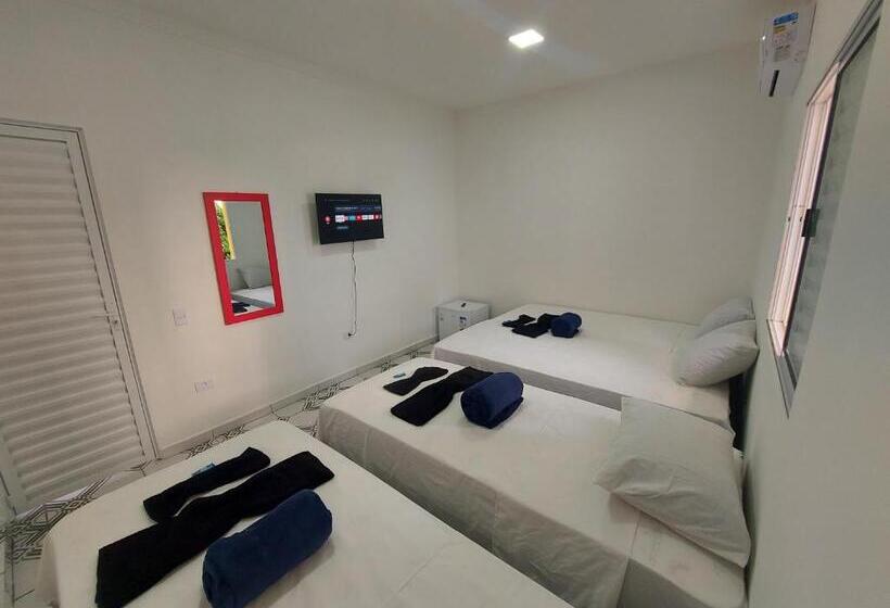اتاق استاندارد چهار تخته, Hospedaria