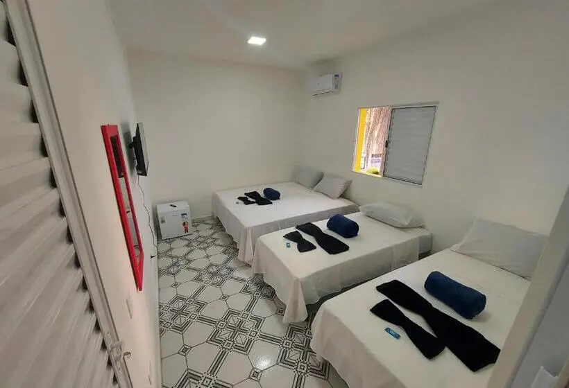 اتاق استاندارد چهار تخته, Hospedaria