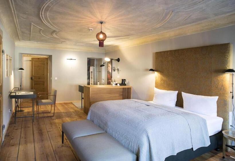 スーペリアールーム, Sonne