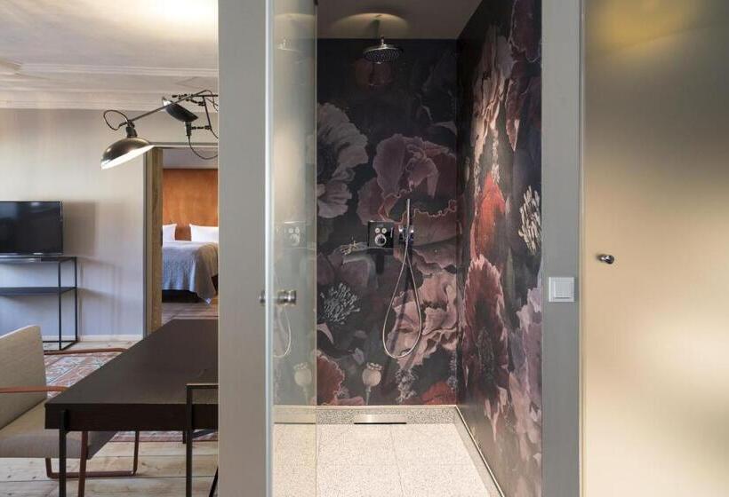 スーペリアールーム, Sonne