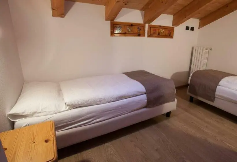 Huoneisto 1 Makuuhuone, Lareit Appartamenti