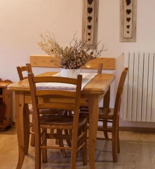 Huoneisto 1 Makuuhuone Näkymä, Lareit Appartamenti