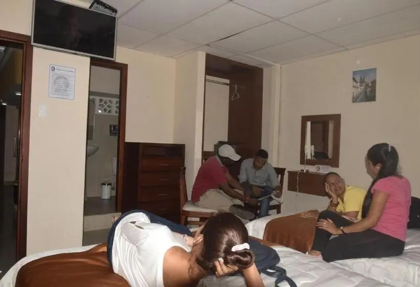 اتاق خانوادگی, Olan´s Hotel Group
