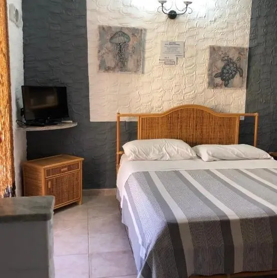آپارتمان 1 خوابه با چشم‌انداز دریا, Residence Il Melograno