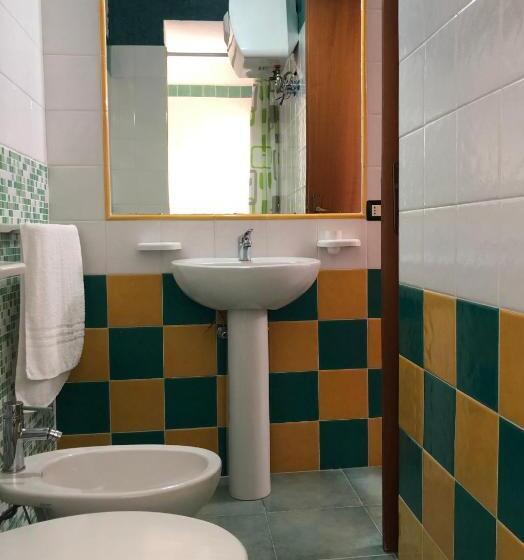 Апартаменты 1 Спальня Вид на Море, Residence Il Melograno