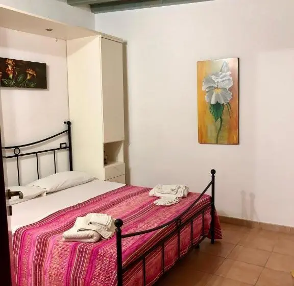 اتاق خانوادگی, Residence Il Melograno