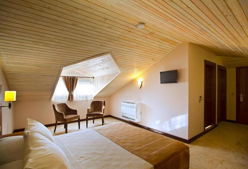 디럭스 패밀리 룸, Montana