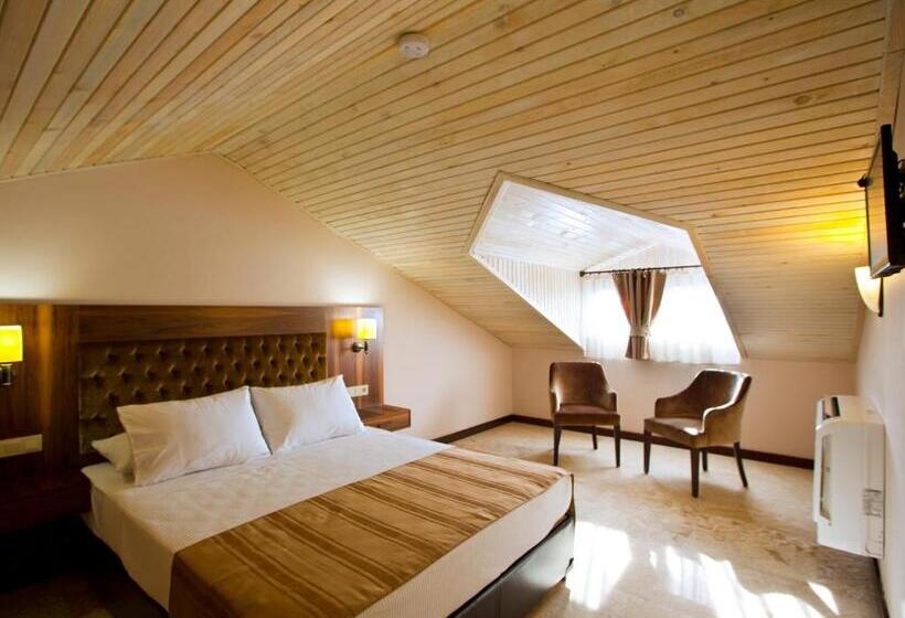 디럭스 패밀리 룸, Montana