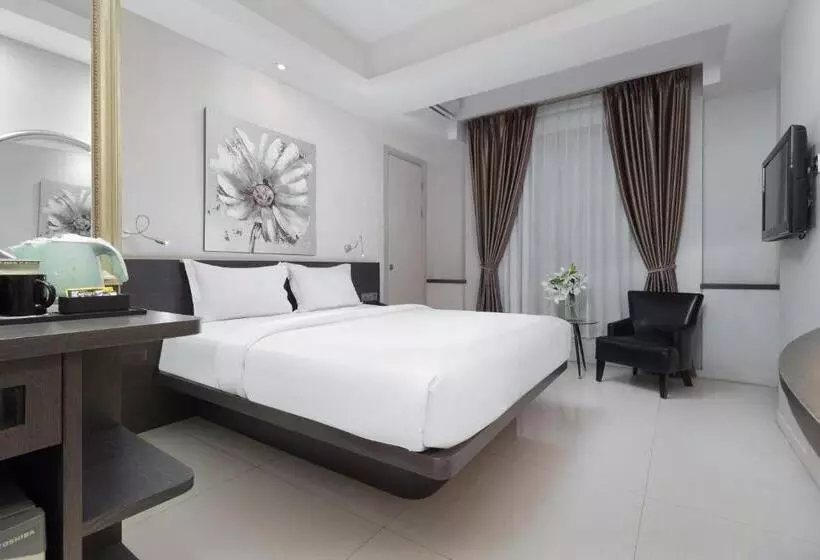 اتاق لوکس, Sun Boutique