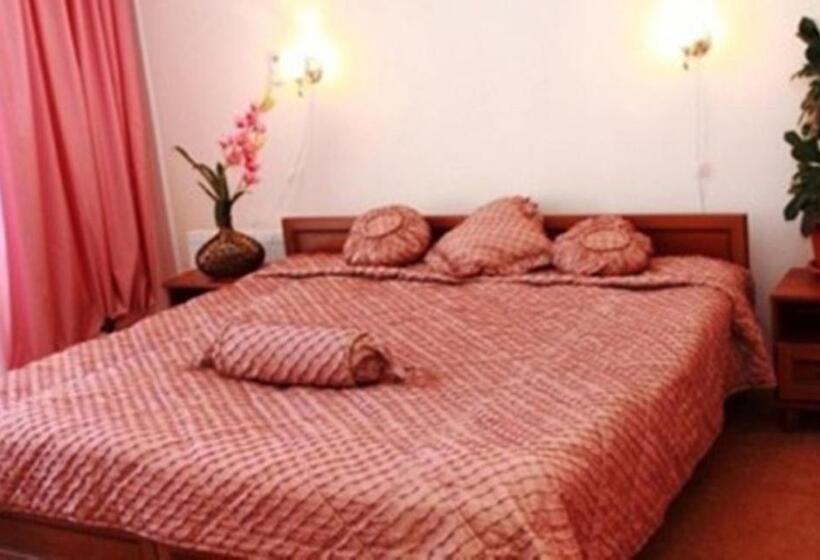 اتاق استاندارد, Edem