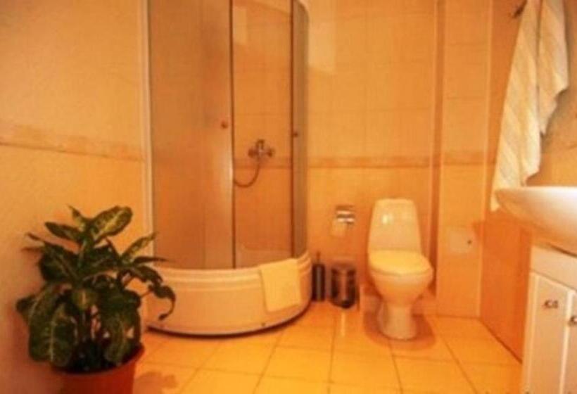 اتاق استاندارد یک نفره, Edem