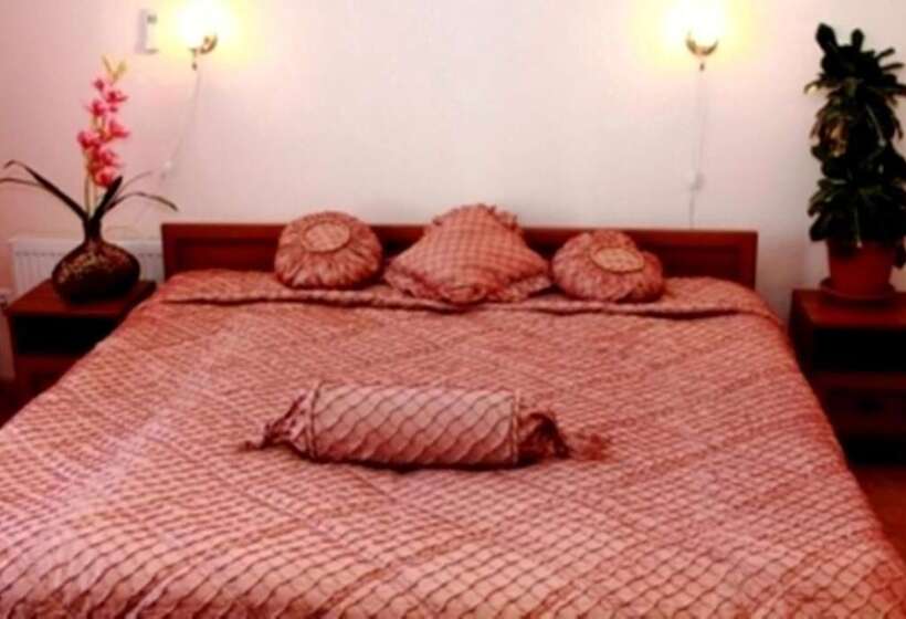 اتاق استاندارد یک نفره, Edem