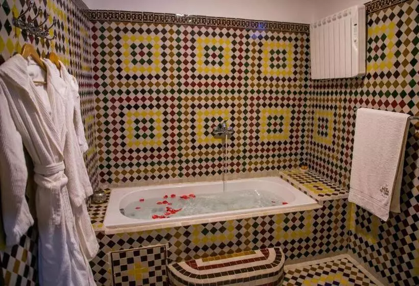 バルコニー付スイート, Ksar Elkabbaba Kasbah & Spa