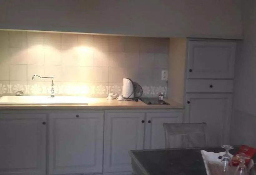 استودیوی استاندارد, Le Couvent D Hérépian   Hôtel & Spa
