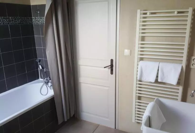 اتاق خانوادگی, Le Couvent D Hérépian   Hôtel & Spa