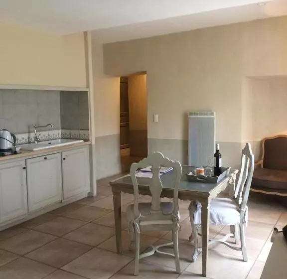 استودیو استاندارد با چشم‌انداز, Le Couvent D Hérépian   Hôtel & Spa