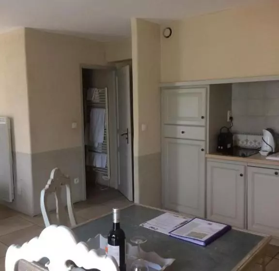 استودیو استاندارد با چشم‌انداز, Le Couvent D Hérépian   Hôtel & Spa