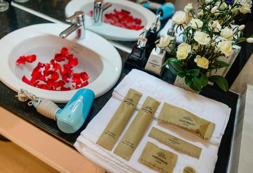 اتاق لوکس, Saigonciti