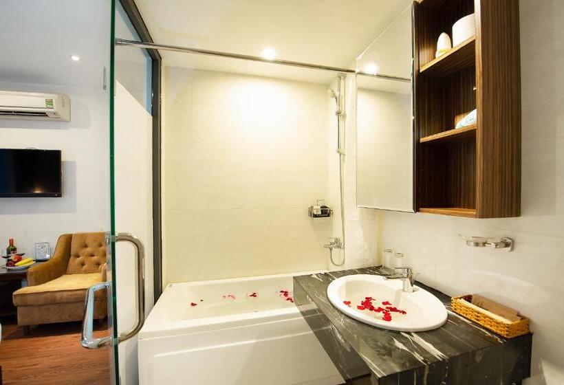 اتاق استاندارد سه نفره, Saigonciti