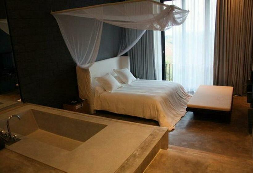 חדר דלוקס עם מרפסת, Sala Khaoyai