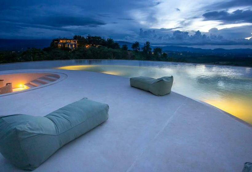 וילת 3 חדרי שינה עם בריכה, Sala Khaoyai