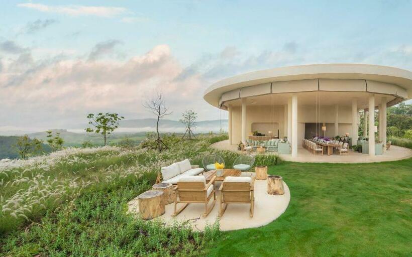 וילת 3 חדרי שינה עם בריכה, Sala Khaoyai