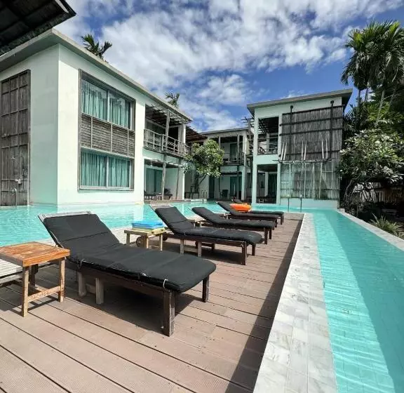 اتاق استاندارد در طبقه همکف, Paragon Inn