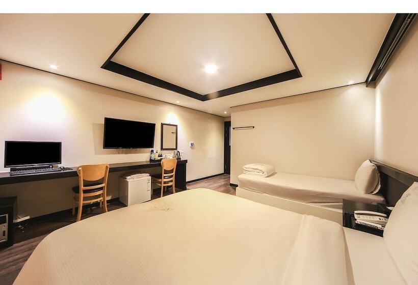 Camera Standard, Elysee