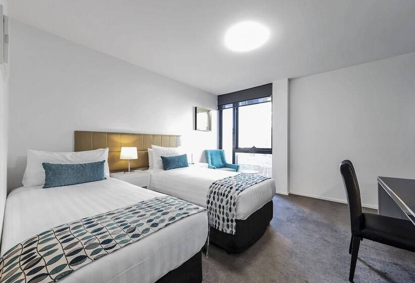 إستوديو قياسى, Pegasus Apart