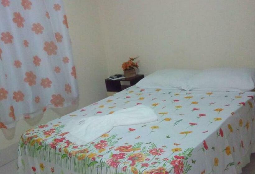 スーペリアールーム, Pousada Requinte